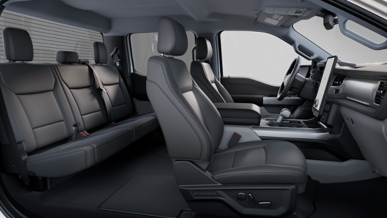 2025 Ford F-150 Lightning Flash - Photo 44