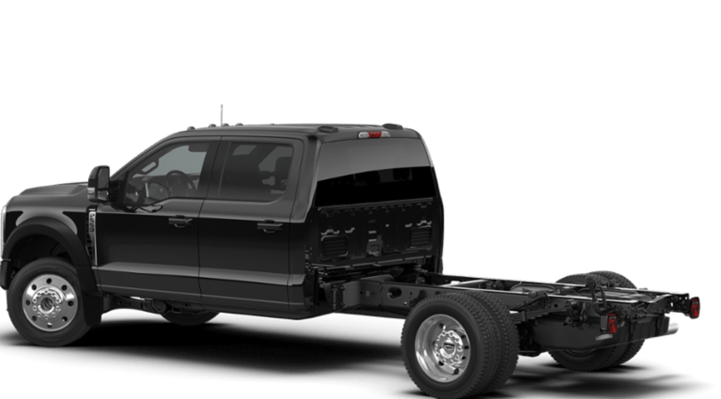 New 2026 Ford Super Duty F-550 DRW Lariat