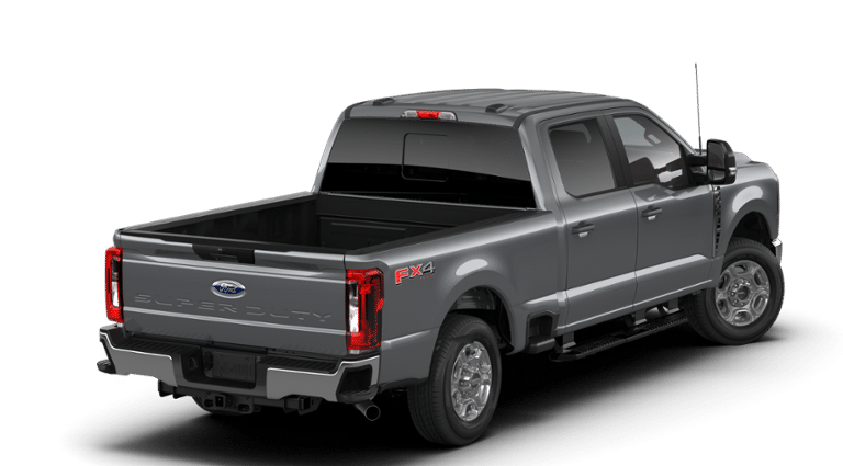 2026 Ford F-350 XLT photo 3