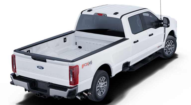 2025 Ford F-350 XLT photo 3