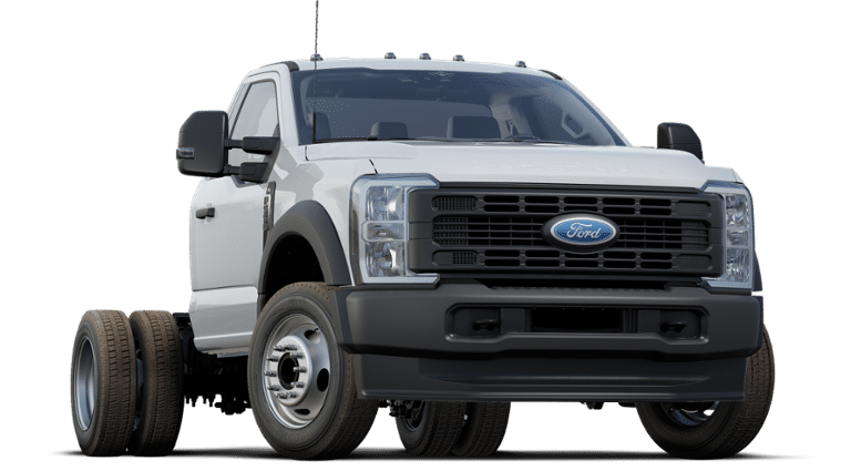 2023 Ford F-550 photo 4
