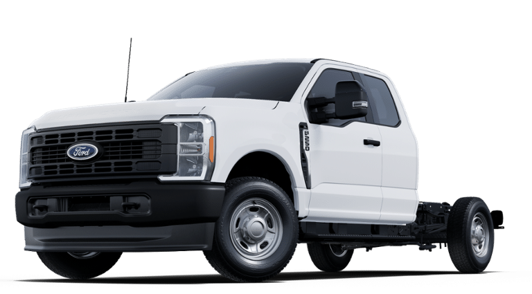 2025 Ford F-250 Super Duty XL's photo