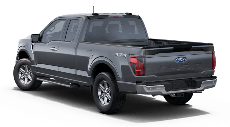 2025 Ford F-150 XLT photo 2