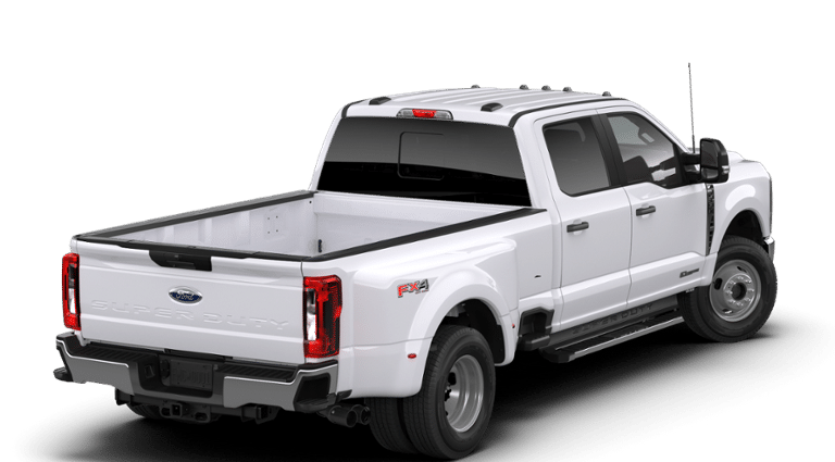 2026 Ford F-350 XLT photo 3