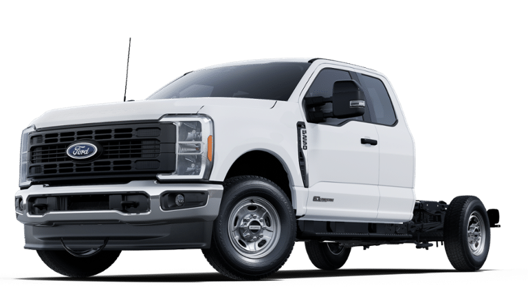 2025 Ford F-250 XL photo 2