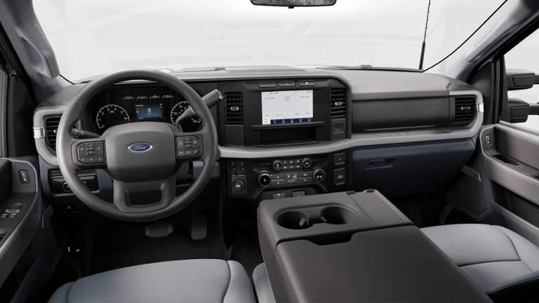 2025 Ford F-350 Super Duty Chassis Cab XLT - Photo 29