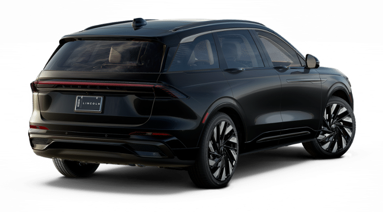 2025 Lincoln Nautilus Black Label photo 3
