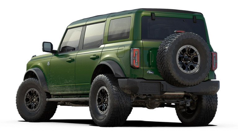2025 Ford Bronco Outer Banks photo 2