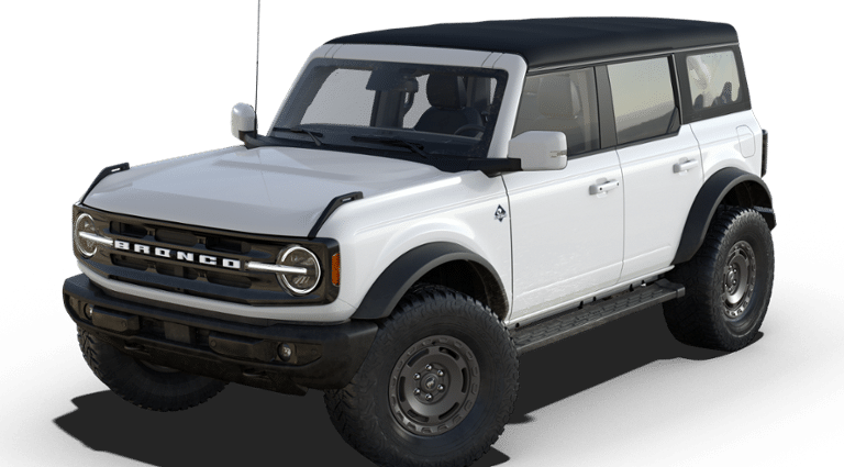 2025 Ford Bronco Outer Banks photo 2