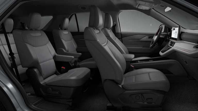2026 Ford Explorer Active - Photo 6