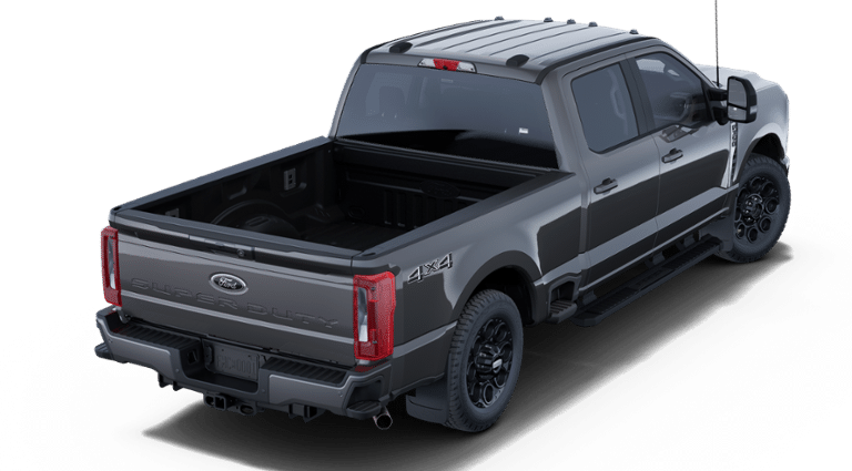 2025 Ford F-350 XLT photo 3