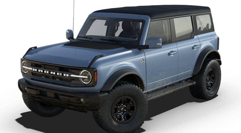 2025 Ford Bronco 4-Door Outer Banks's photo