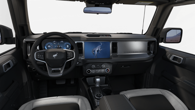 2025 Ford Bronco Base photo 4