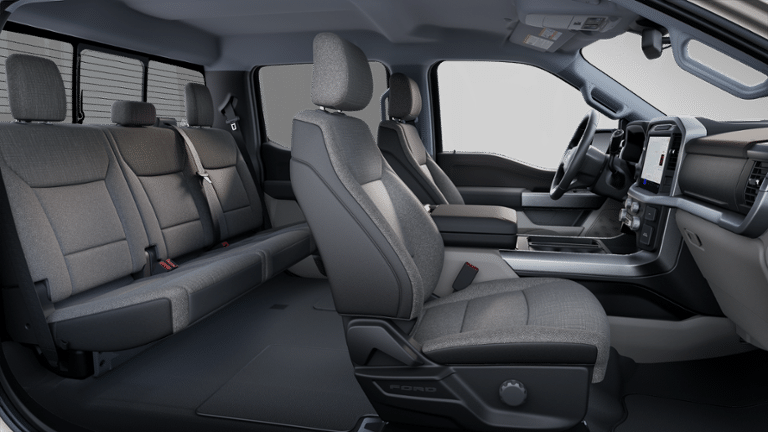 2025 Ford F-150 XLT 28