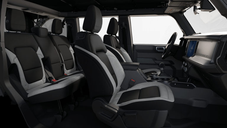 2025 Ford Bronco 4-Door Base - Photo 31