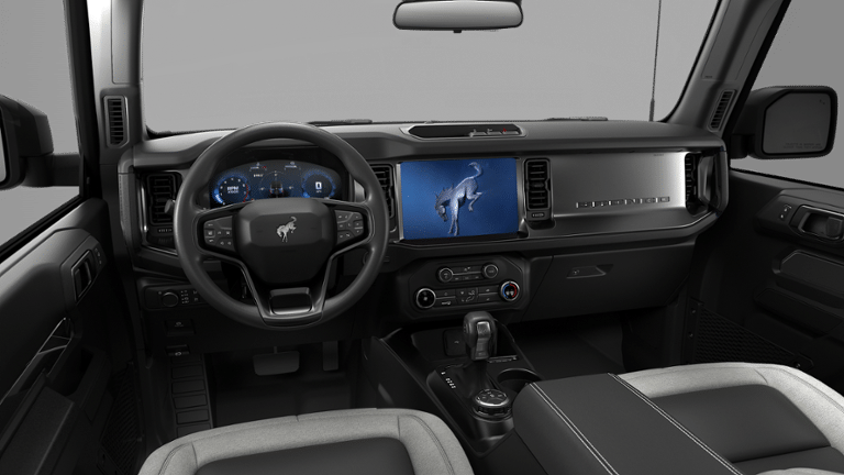 2026 Ford Bronco Base SUV