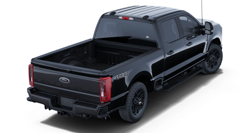 2025 Ford F-350 XLT photo 3