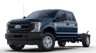 2022 Ford F-350 Chassis XL Truck Crew Cab