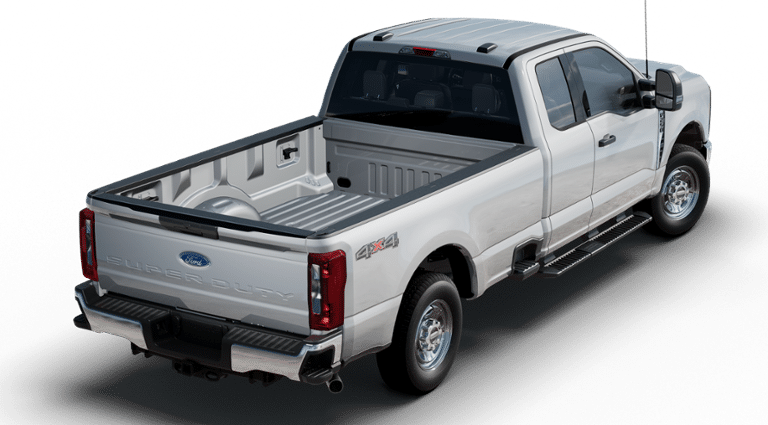 2023 Ford F-250 XL photo 3