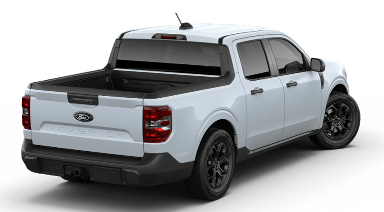 2026 Ford Maverick XLT photo 2