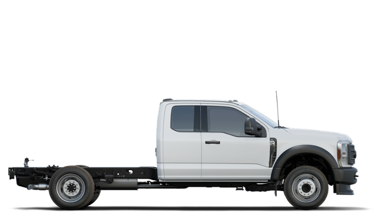 2025 Ford F-450 Super Duty Chassis Cab XL - Photo 33