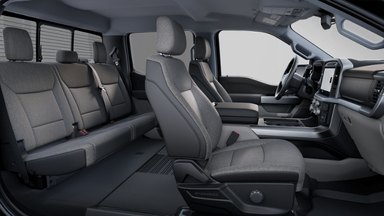 2025 Ford F-150 XLT - Photo 50