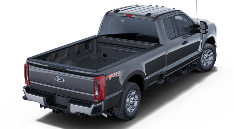 2025 Ford F-350 XLT photo 3
