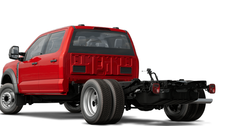 2025 Ford F-550 photo 2