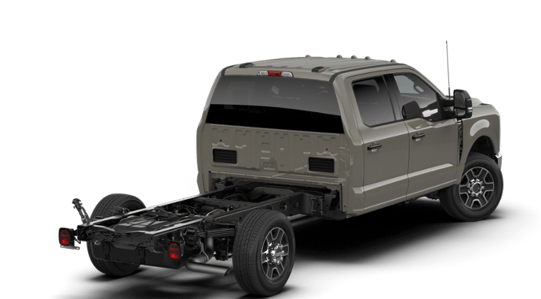 2026 Ford Super Duty F-350 SRW Chassis Cab F-350&reg; Lariat&reg; 4WD Crew Cab 179 WB 60 CA