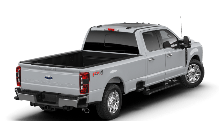 2026 Ford F-350 Lariat photo 3