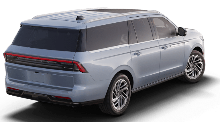Thumbnail: 2025 Lincoln Navigator L - 34