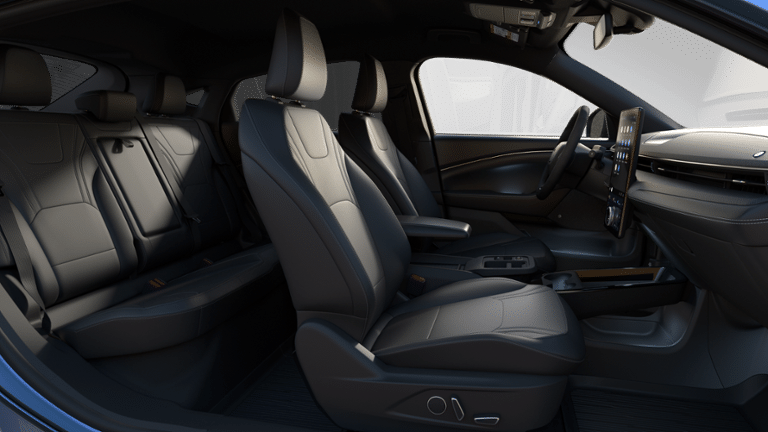 2025 Ford Mustang Mach-E Premium - Photo 34