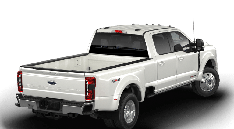 2026 Ford F-450 photo 3