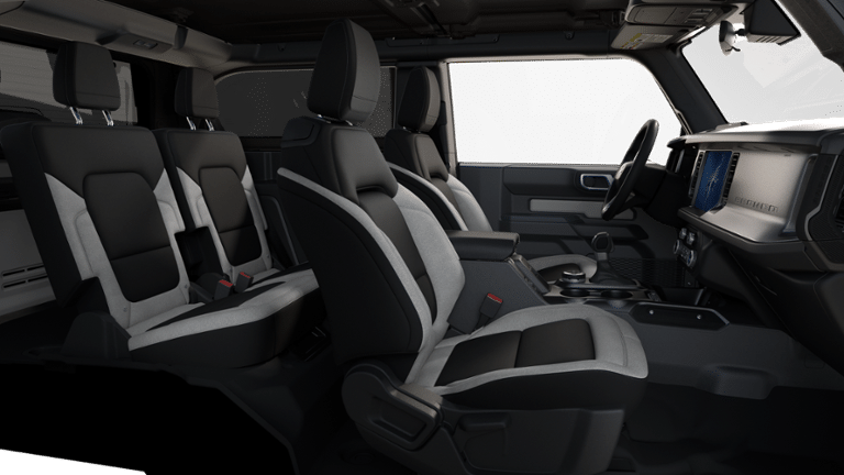 2025 Ford Bronco Base photo 31