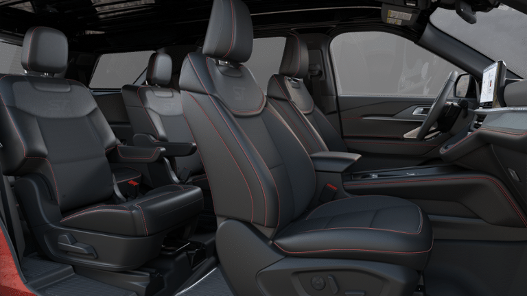 2025 Ford Explorer ST 41