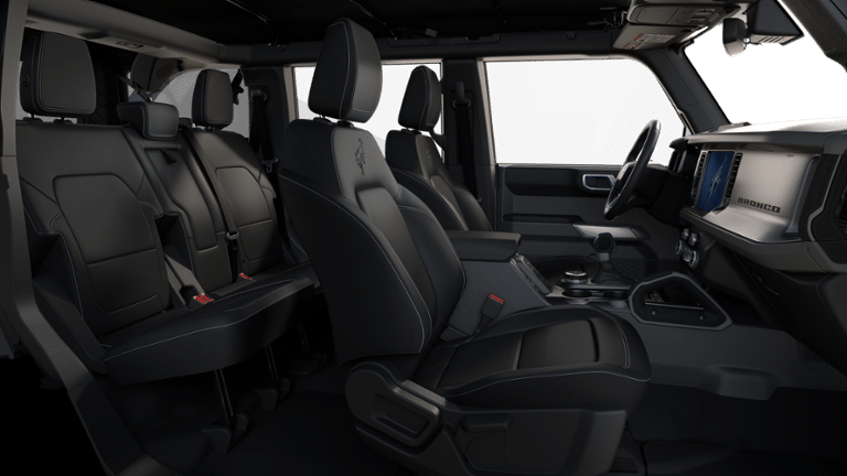 2025 Ford Bronco Outer Banks SUV