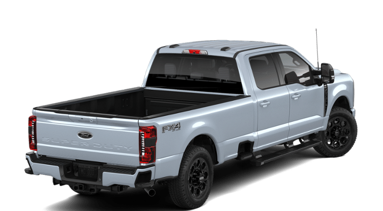 2026 Ford F-350 Lariat photo 3