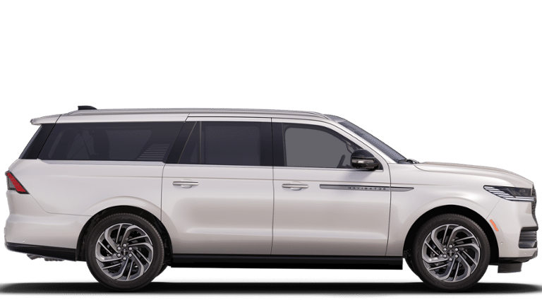 Thumbnail: 2025 Lincoln Navigator L - 37