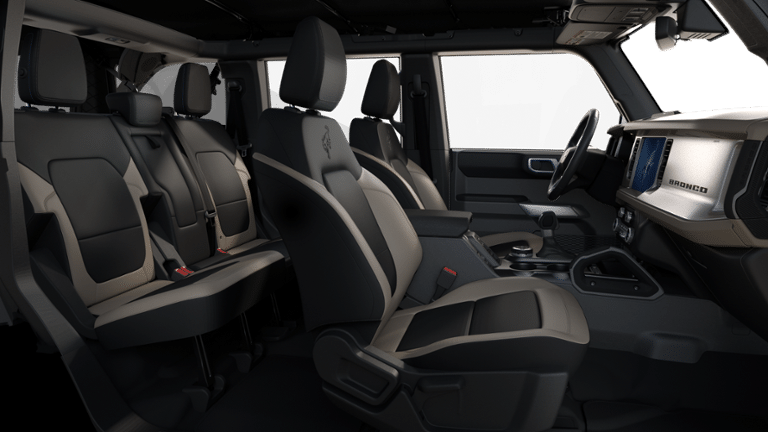 2025 Ford Bronco Outer Banks SUV