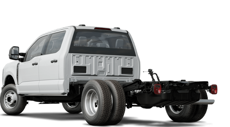 2024 Ford F-350 Super Duty Chassis Cab XL - Photo 8