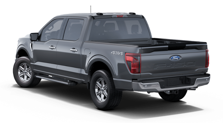 2025 Ford F-150 XLT photo 2