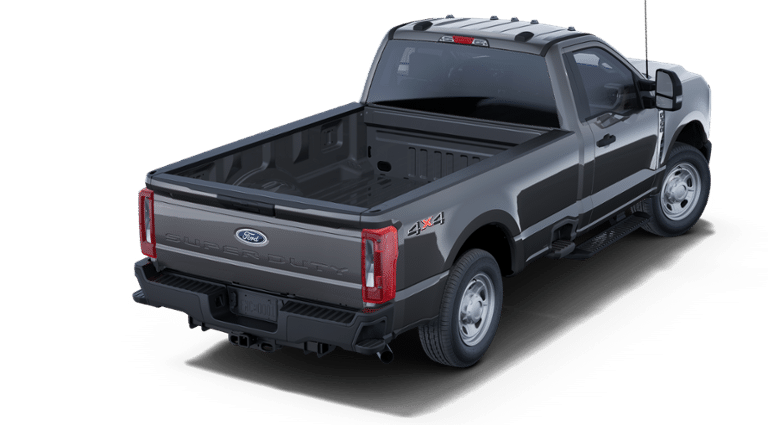 2025 Ford F-350 photo 3