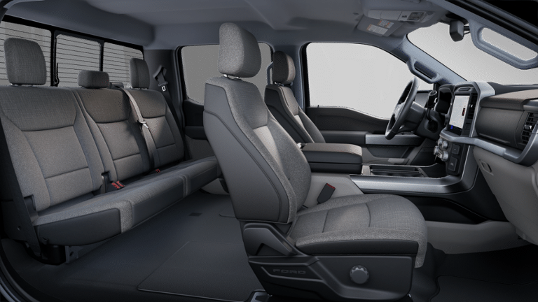 2025 Ford F-150 XLT - Photo 63