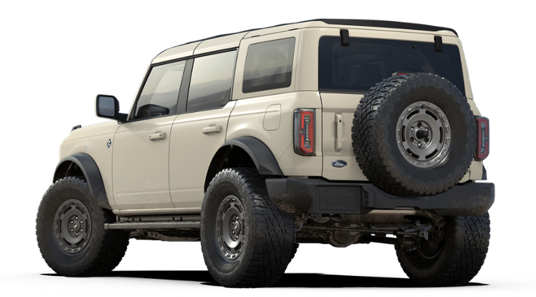 2025 Ford Bronco Outer Banks photo 2