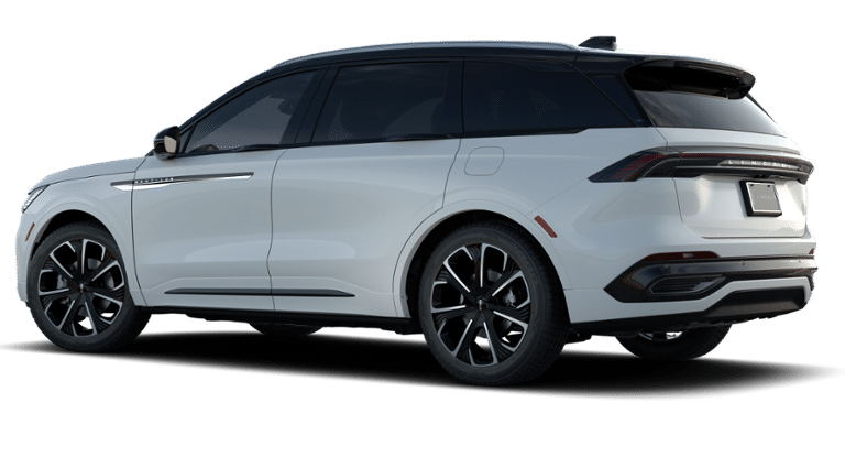 2026 Lincoln Nautilus Reserve photo 2