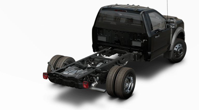 2025 Ford F-550 Super Duty Chassis Cab XLT - Photo 47