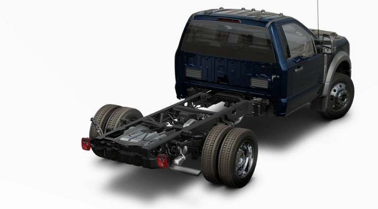 2024 Ford F-450 photo 3