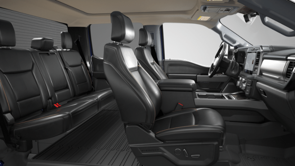 New 2026 Ford Super Duty F-350® Lariat® TRUCK