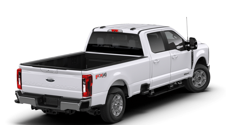 2026 Ford F-350 XLT photo 3