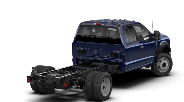 2026 Ford F-550 photo 3